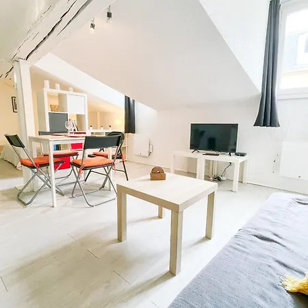#eh Le Rousseau Apartamento *